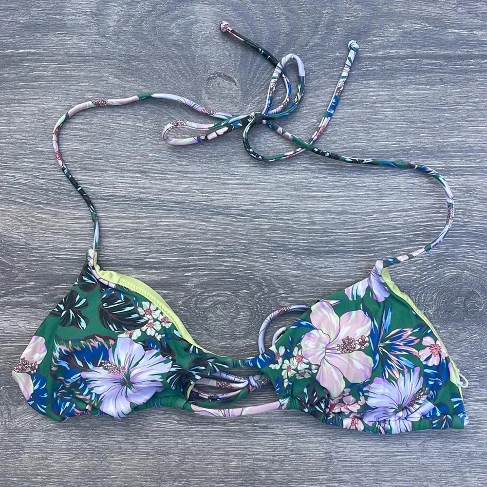 O'Neill Bellamy Floral Madrid Bralette Top - Picture 2 of 12